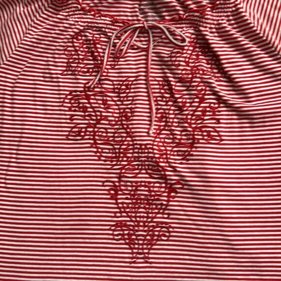 Faded Glory 2 Striped Oversized Tees with embroidery - Picture 7 of 11